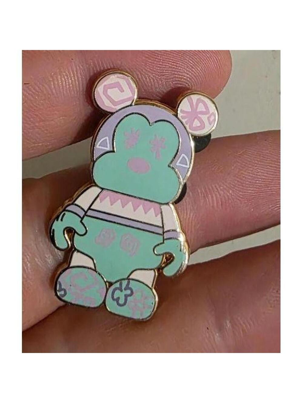 Disney Mickey Mouse Vinylmation Tribal Trading Pin Green Purple Geometric